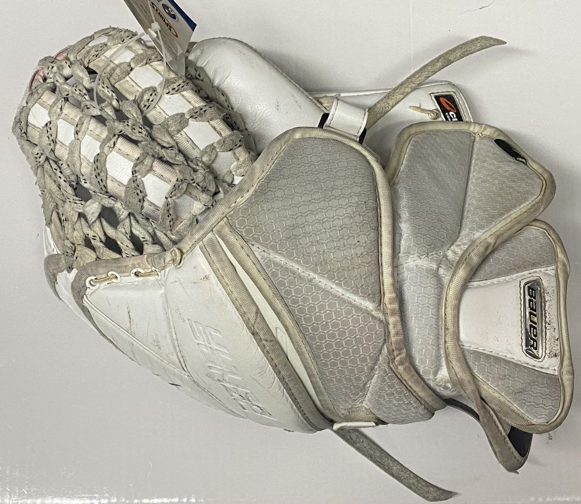 Bauer Supreme Ultrasonic Goalie Trapper Reg -Sr Wht-Sports Replay - Sports Excellence-Sports Replay - Sports Excellence