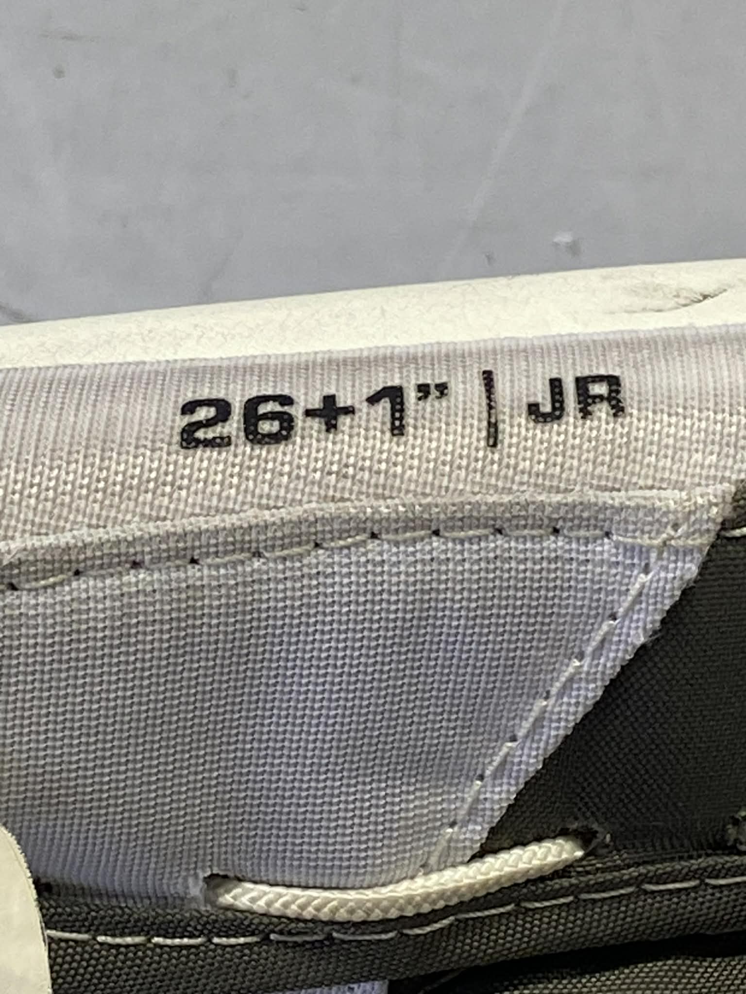 Warrior Rg/7 Goalie Pads Wht 26+1-Sports Replay - Sports Excellence-Sports Replay - Sports Excellence